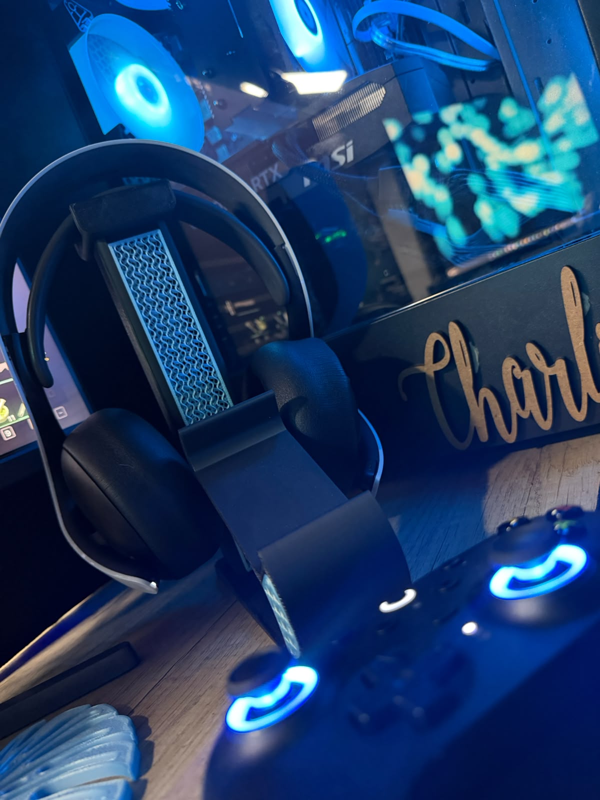 Head Set & Controller Stand