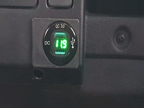 USB-Socket Adaptor Bezel