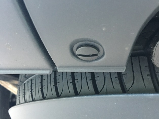 Tow-Cover Thumbwheel Fastener
